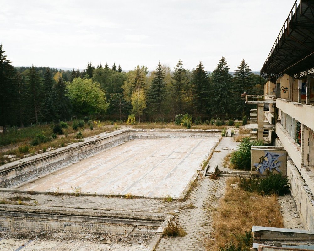 Une piscine dont vous